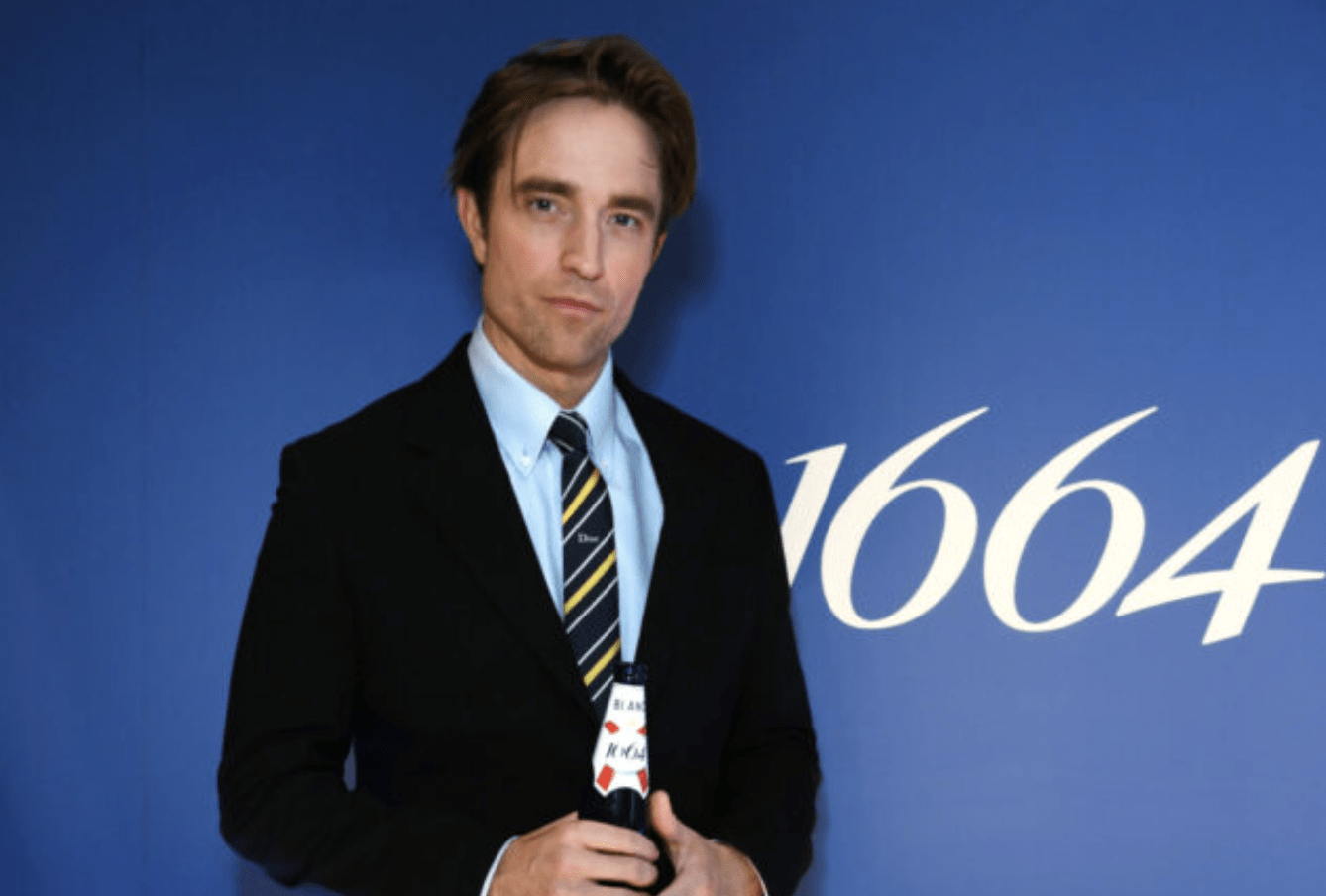 ROBERT PATTINSON HEADLINES 1664’S “UNQUESTIONABLY GOOD TASTE” LONDON LAUNCH